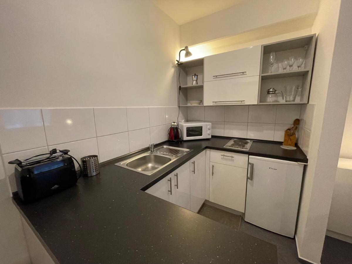 Apartmany U Posty 亚希莫夫 外观 照片
