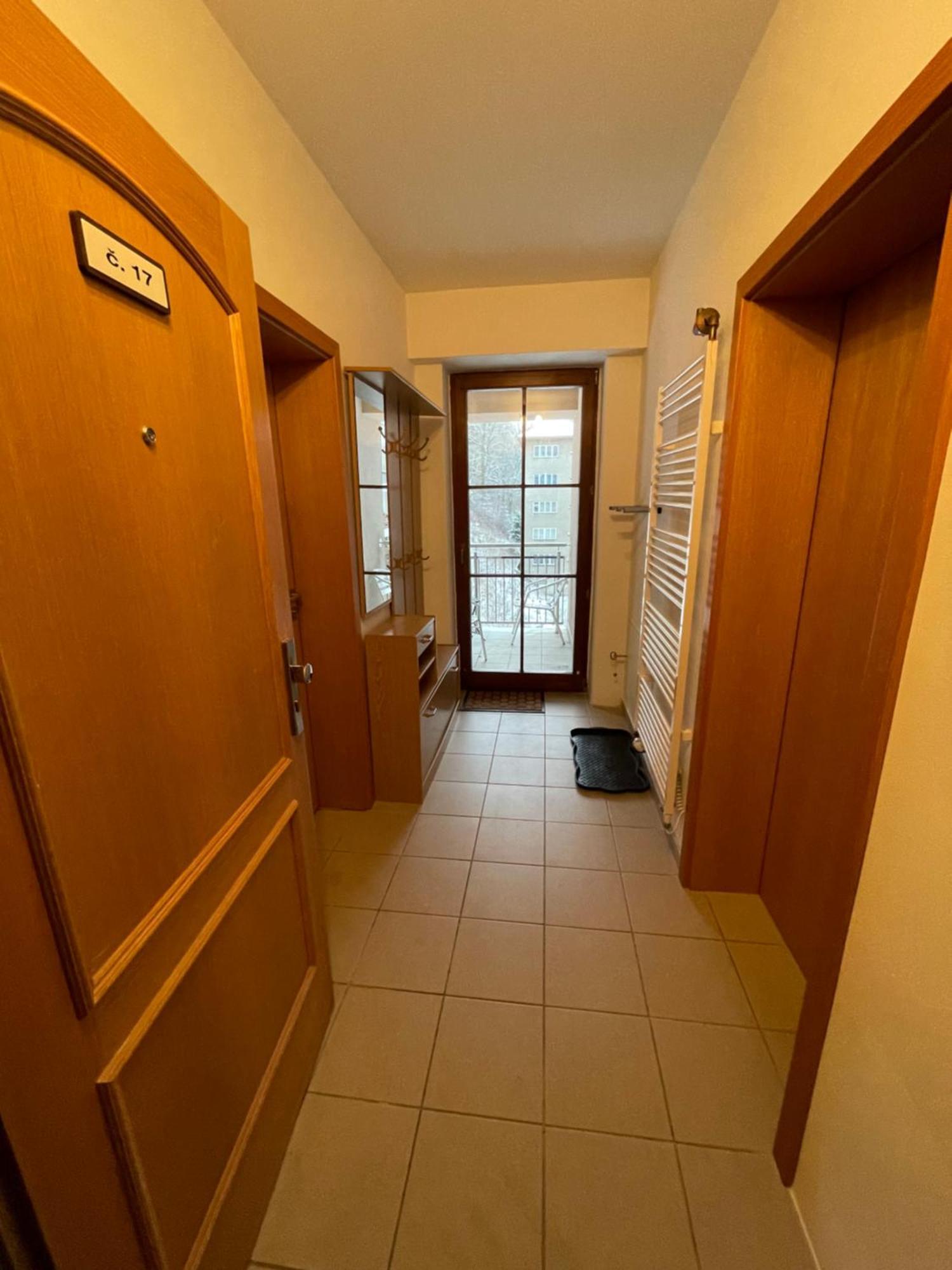 Apartmany U Posty 亚希莫夫 外观 照片