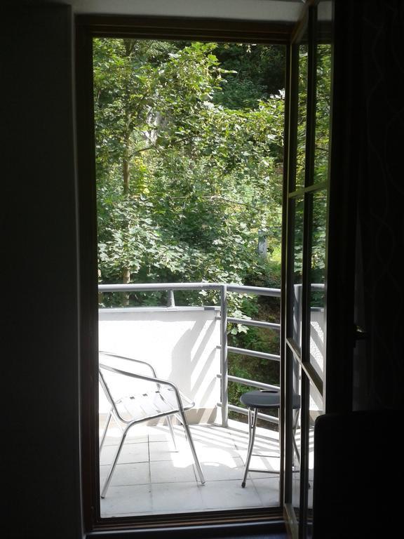 Apartmany U Posty 亚希莫夫 外观 照片